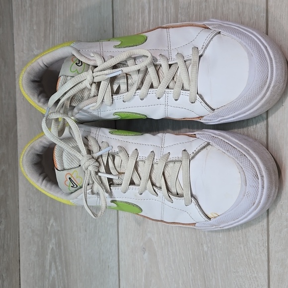 Nike Womens FD0872-100 Leather Platform sneakers shoes boots 8 - Picture 3 of 13